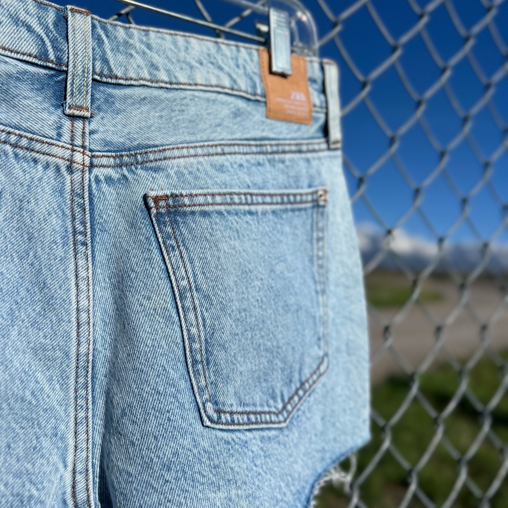 Zara NWT Midi Denim Jean Cut Off Shorts - Picture 7 of 8